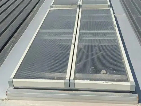 通风采光天窗